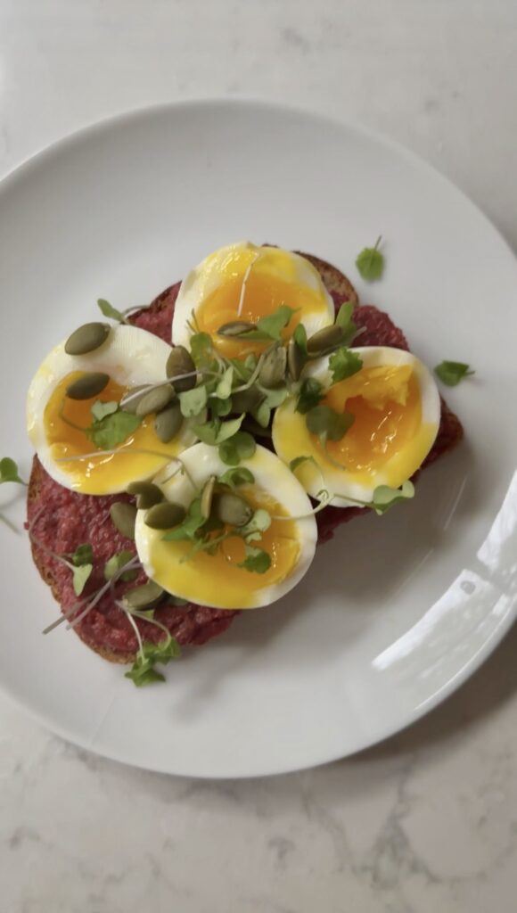 Beetroot Feta Toast with Eggs by Simplyhealthymama - FoodSocial