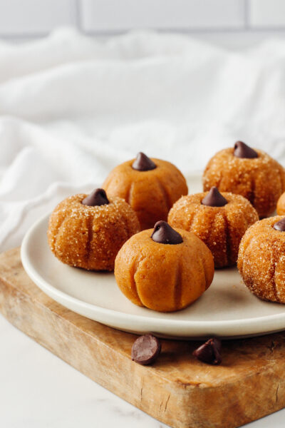 Snickerdoodle Cookie Dough Pumpkins