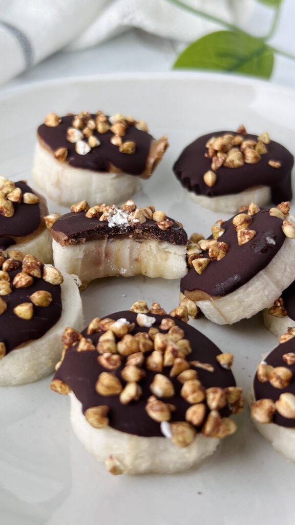 Chocolate Crunch Banana Coins by hollysbestlife - FoodSocial
