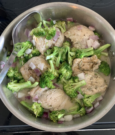 Chicken and Broccoli in Cream Sauce