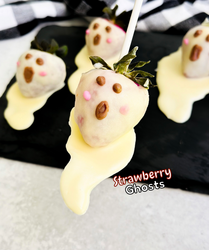 Strawberry Ghosts by LivLaughCook - FoodSocial