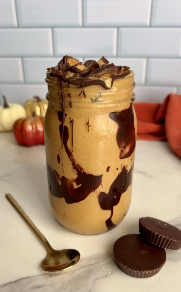 Pumpkin Peanut Butter Cup Smoothie by colleenshealthylife - FoodSocial