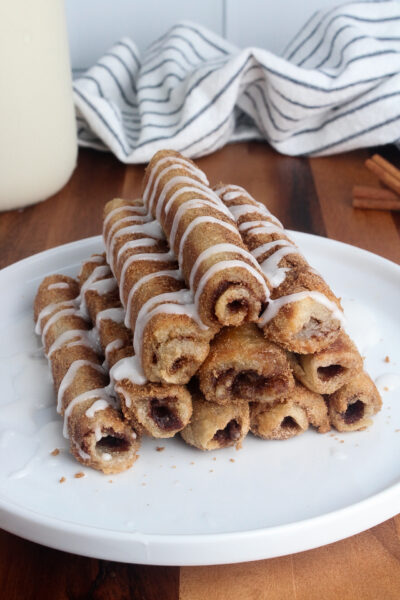 Vegan Cinnamon Roll French Toast Roll Ups