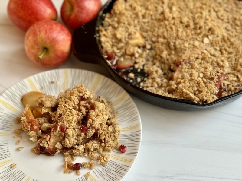 Apple Pomegranate Crisp by glassofweinstein - FoodSocial