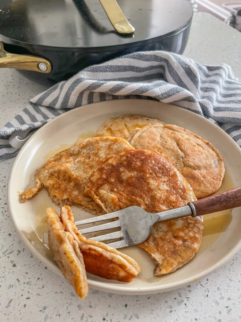 Strawberry Protein Pancakes by Marissaswholelife - FoodSocial