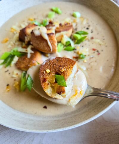 Roasted Cauliflower Cheddar Soup