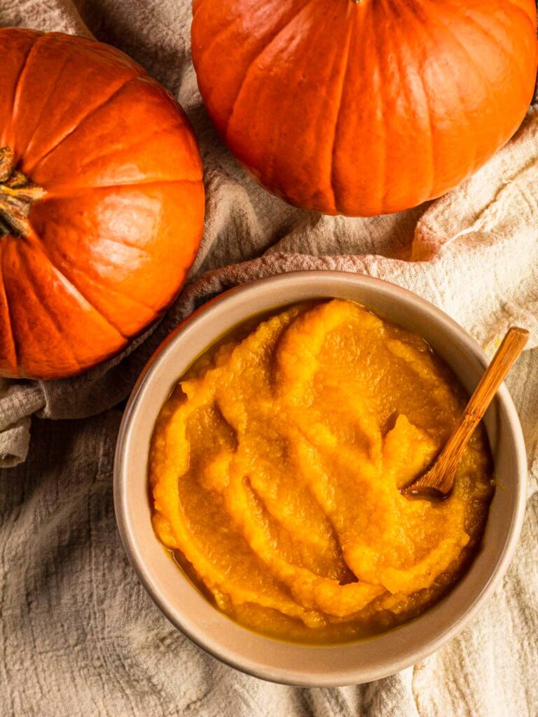 Easy Roasted Pumpkin Puree by scarlatifamilykitchen - FoodSocial