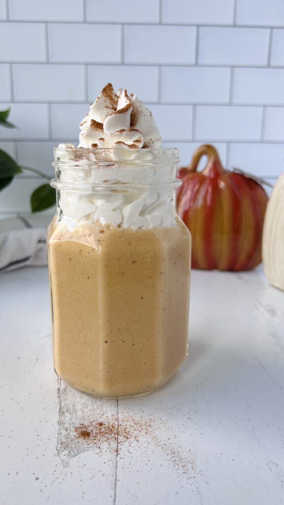 Pumpkin Pie Smoothie by hollysbestlife - FoodSocial