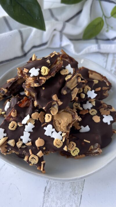 Peanut Butter Cup Date Bark