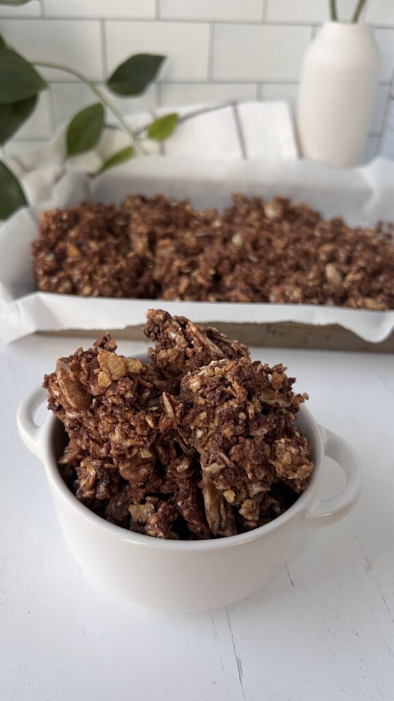 Butterfinger No Bake Granola by hollysbestlife - FoodSocial