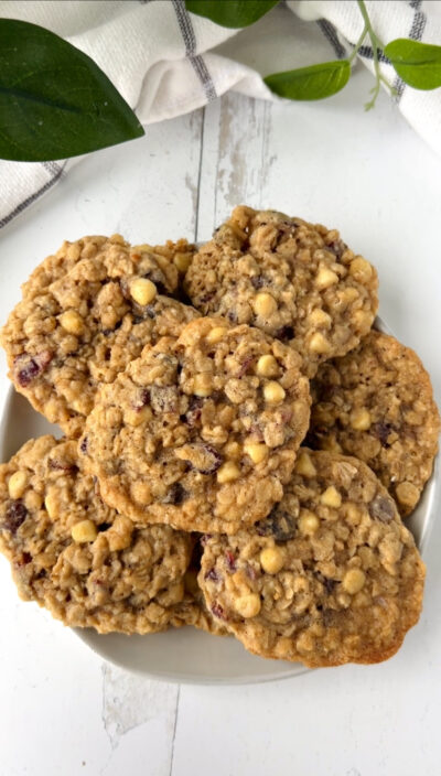 Oatmeal White Chocolate Cranberry Cookies