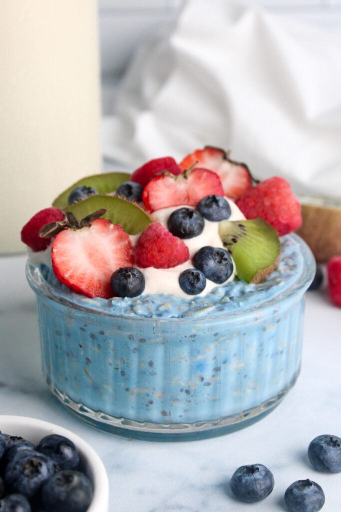 Blue Spirulina Overnight Oats by Chloe's Creative Kitchen - FoodSocial