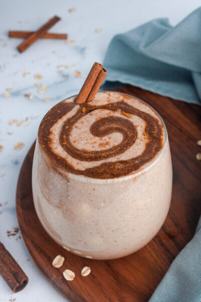 Cinnamon Roll Smoothie