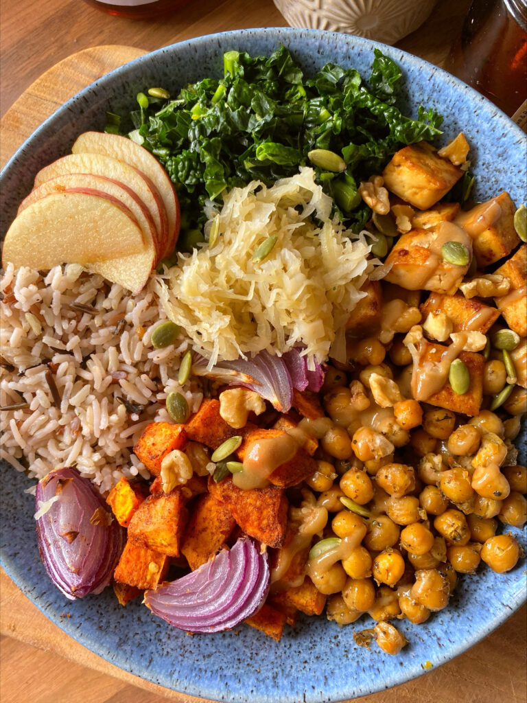 nightfruiti★bowl パップ Harvest Bowl by Nicole Derdabi - FoodSocial