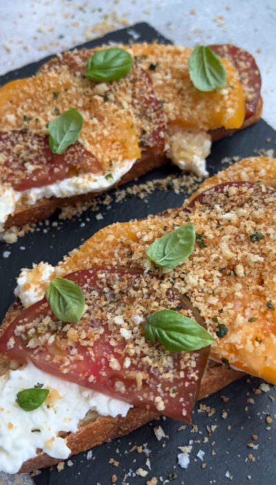 Tomato Bougie Toast