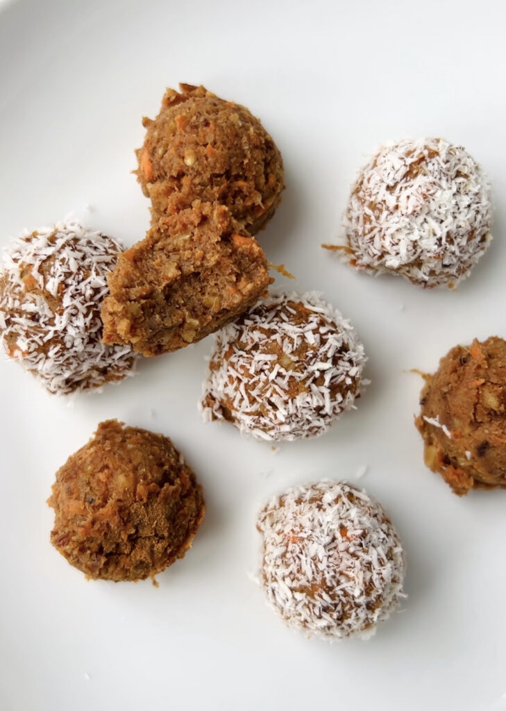 Carrot Cake Energy Bites by hollysbestlife - FoodSocial
