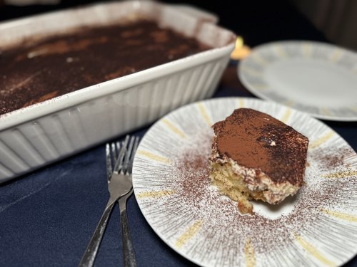 Tiramisu Cake by glassofweinstein - FoodSocial