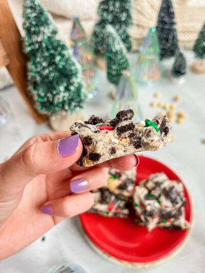 Holiday Peppermint Oreo Bars