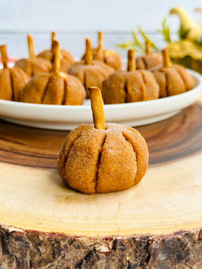 Pumpkin Pie Energy Bites by LivLaughCook - FoodSocial
