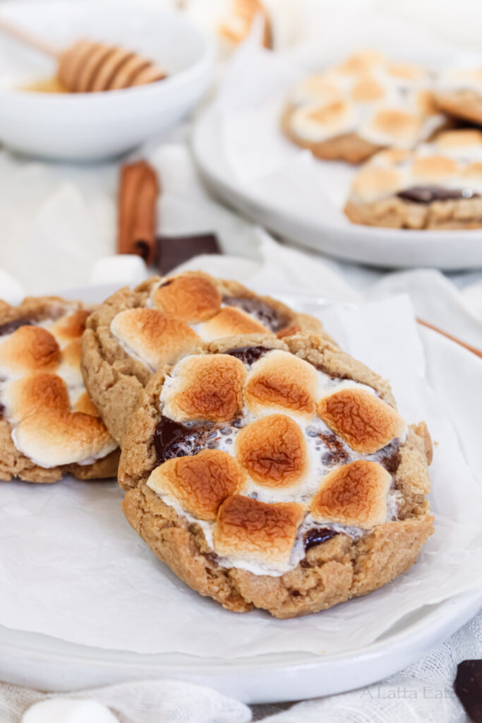 Smores Cookies Gluten Free Dairy Free By Alattaeats Foodsocial