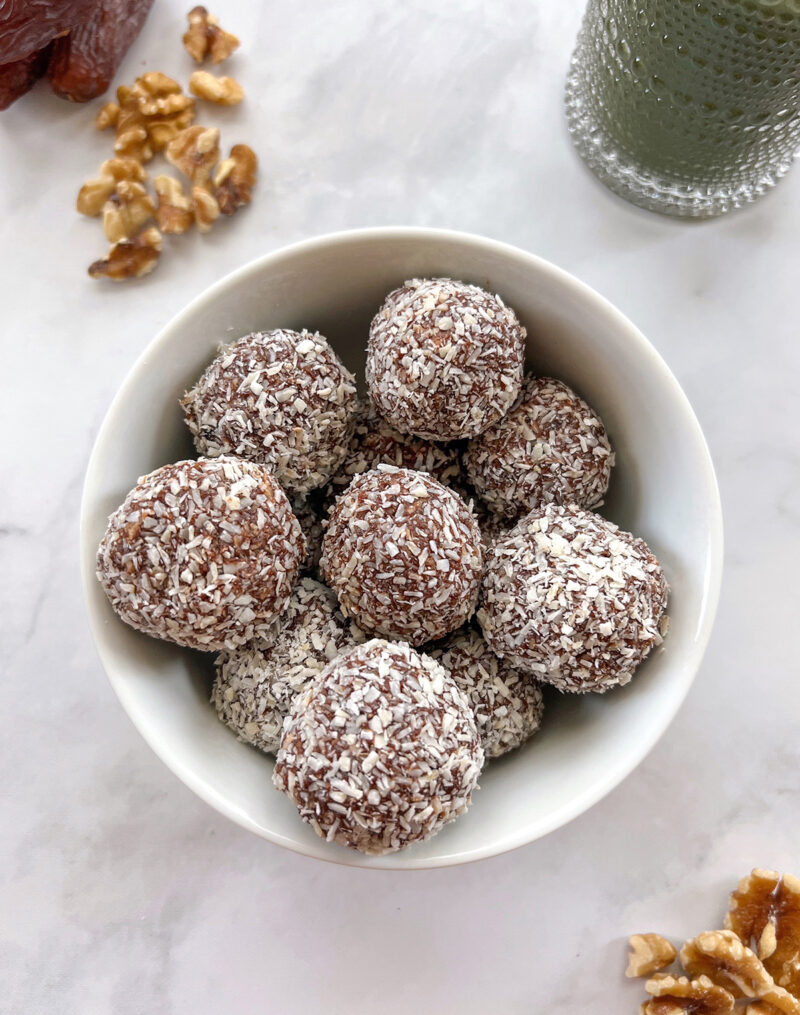 Coconut Date Balls by theurbenlife - FoodSocial