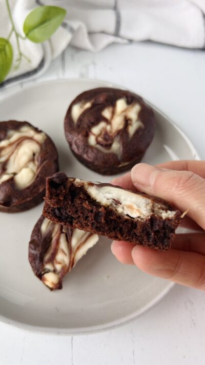 Peppermint Cheesecake Brownie Bites