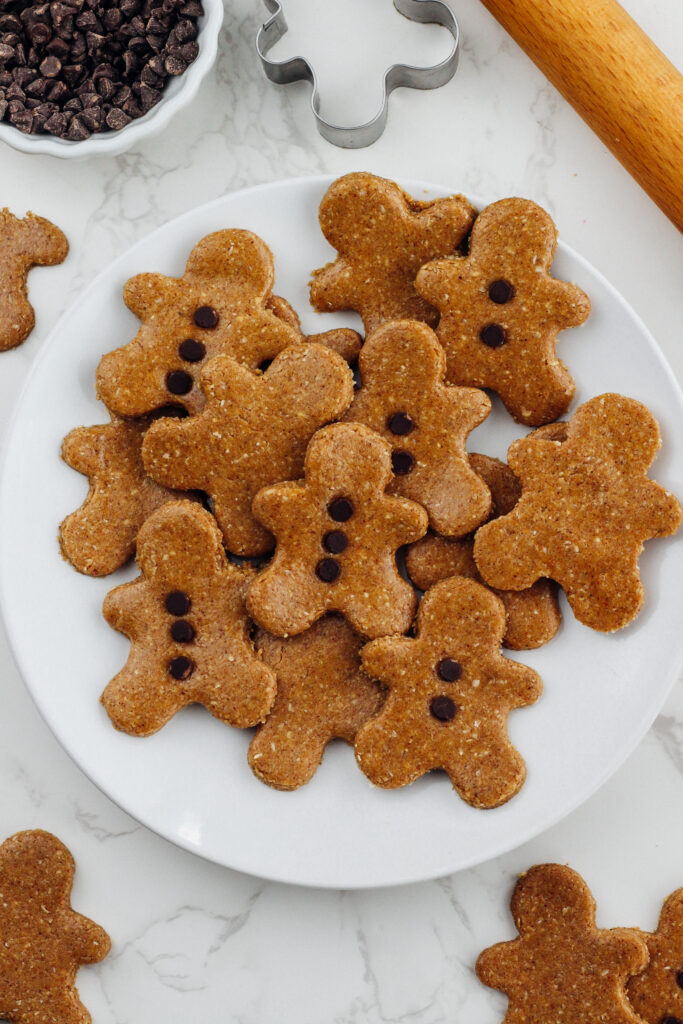No-Bake Gingerbread Cookies (high protein/gluten-free) by Kat Condon - FoodSocial