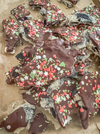 Oreo Christmas Crack Bark