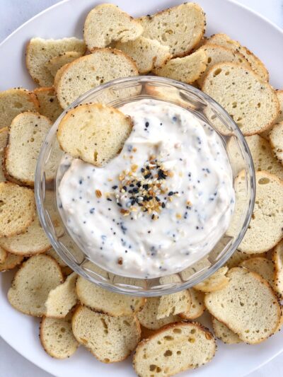 Vegan Everything But The Bagel Yogurt Dip