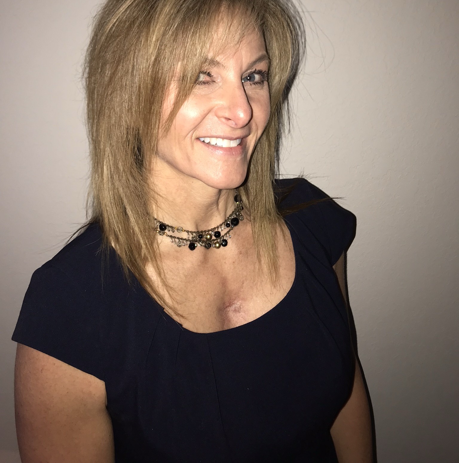 Head Shot: Rachelle Ford