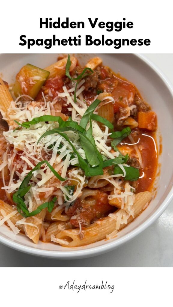 Hidden Veggie Spaghetti Bolognese by Adaydreamblog - FoodSocial