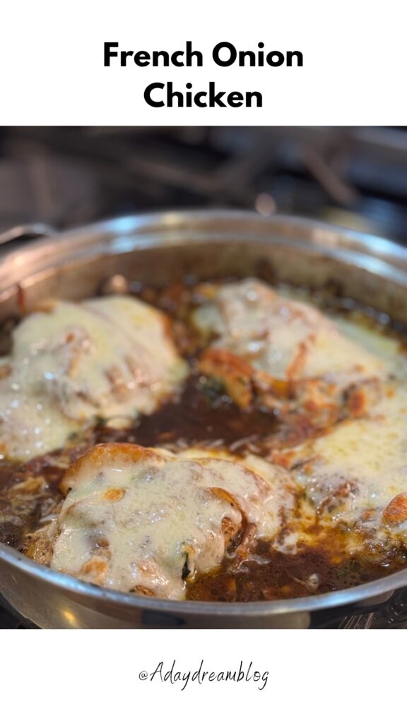 French Onion Chicken by Adaydreamblog - FoodSocial
