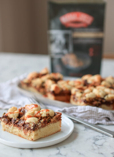 Caramel Granola Cookie Bars