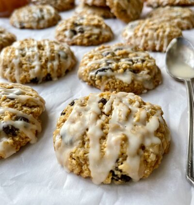 Spiced ‘n Iced Oatmeal Raisin Cookies (Gluten-Free/Vegan)