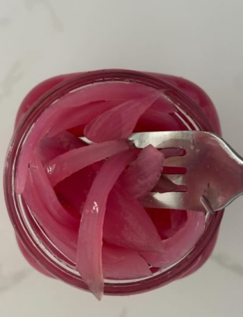 Sugar-Free Pickled Red Onions