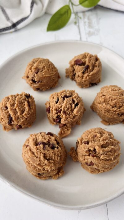 Protein Cookie Dough bites