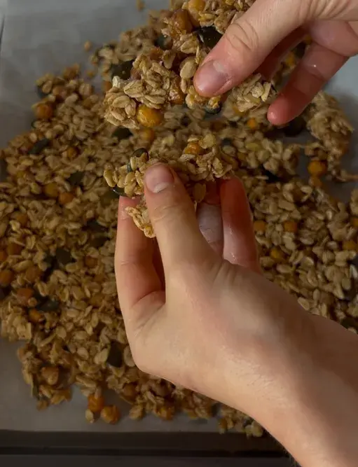 High Protein Chickpea Granola by naturallynourishedwitholivia - FoodSocial