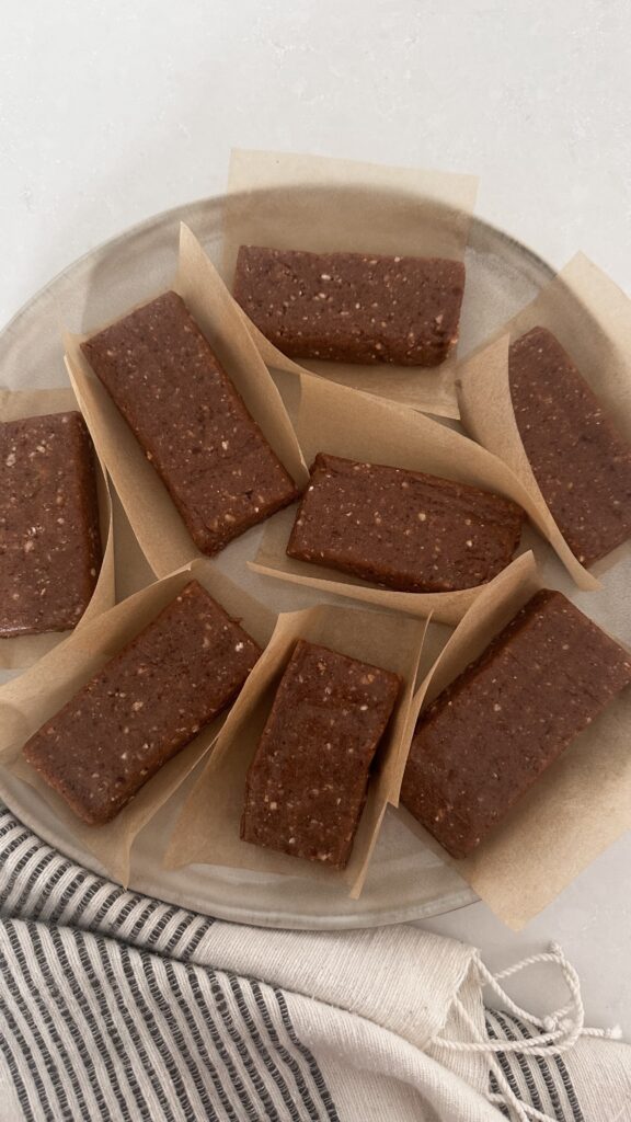 Protein Date Bars by Simplyhealthymama - FoodSocial