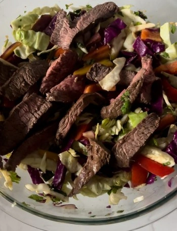 Rainbow Asian Steak Salad