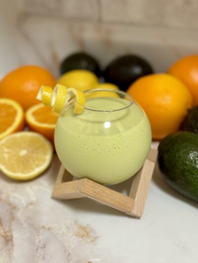 Morir Soñando de Aguacate (Avocado Creamsicle Smoothie)