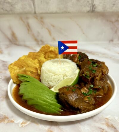 Rabo Guisado (Puerto Rican Oxtail Stew)