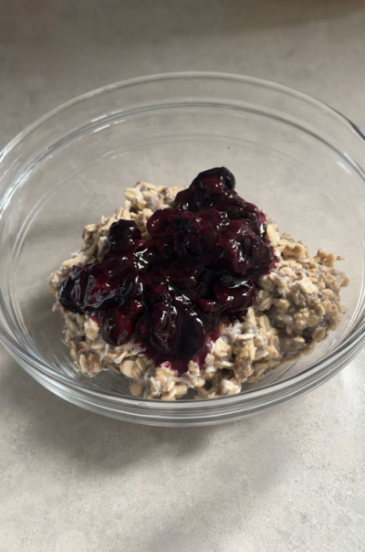 Batch Overnight Oats with Blueberry Compote