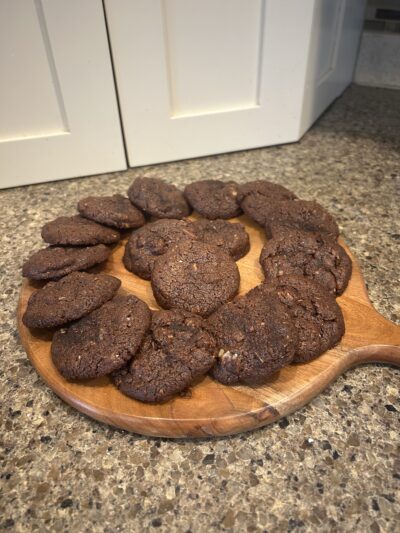 dreamy salty chocolate raspberry cookies