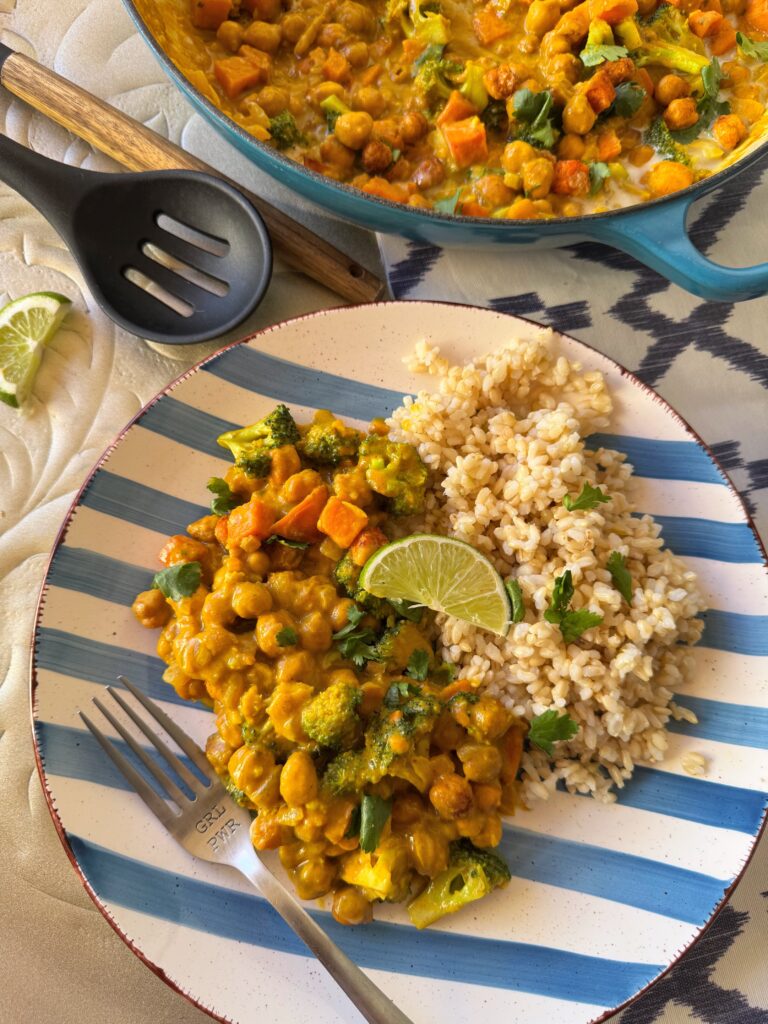 Crispy Chickpea and Sweet Potato Satay Curry by theyogaplantkitchen - FoodSocial