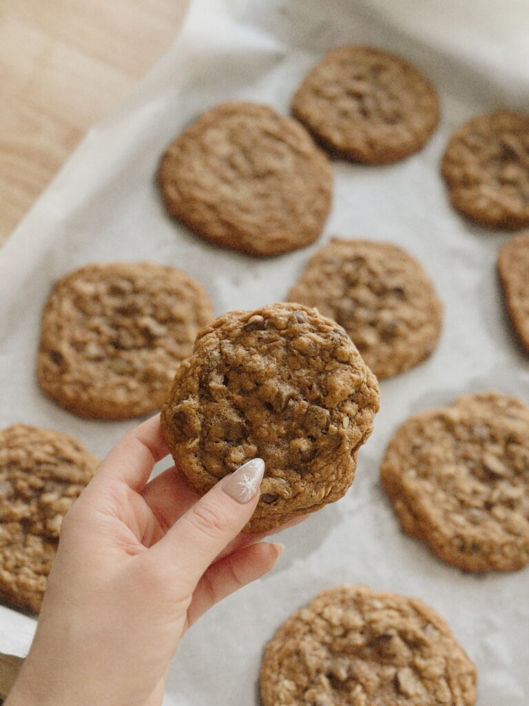 Gluten Free Tahini Oatmeal Chocolate Chip Cookies by leahxglutenfree - FoodSocial