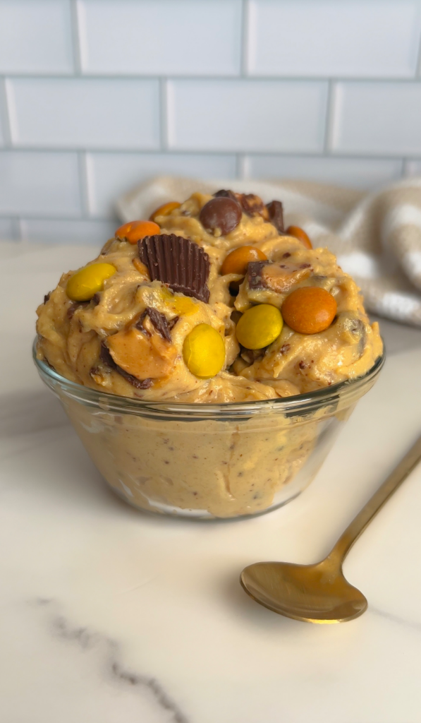 PB Cup Cottage Cheese Cookie Dough by colleenshealthylife - FoodSocial