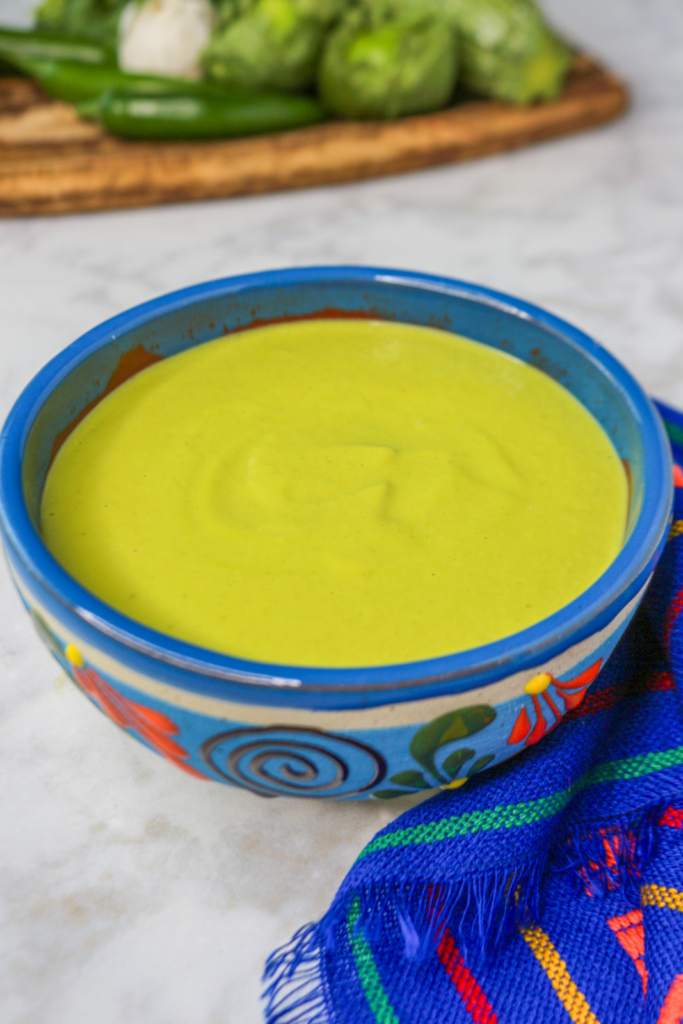 Guacamole Falso (Fake Guacamole Salsa) by Everyday Latina - FoodSocial