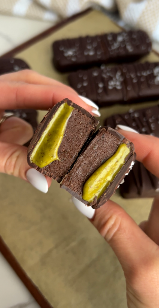 Pistachio Brownie Bars by colleenshealthylife - FoodSocial