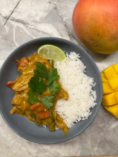 Mango Chicken with Fresh Mangoes