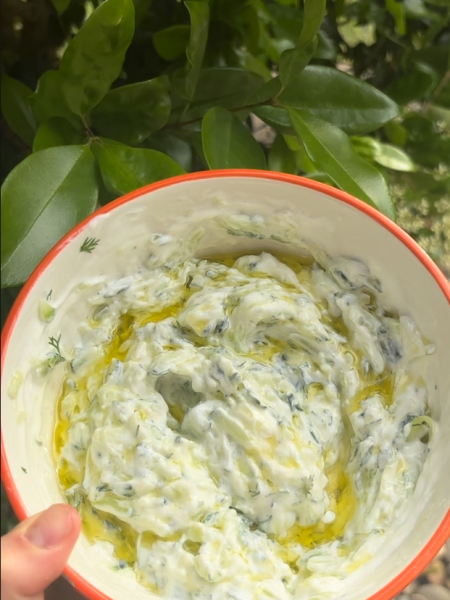Super Simple Tzatziki by naturallynourishedwitholivia - FoodSocial